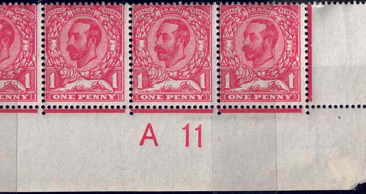 SG327/8 Spec N7k 1d Carmine-red Pale area beside lions Claw (perf separation)